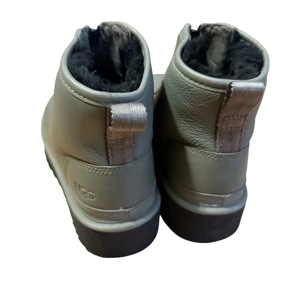 UGG WOMEN NEUMEL PLATFORM ZIP ULTRA MATTE SEAWEED SHOE Size 38/8